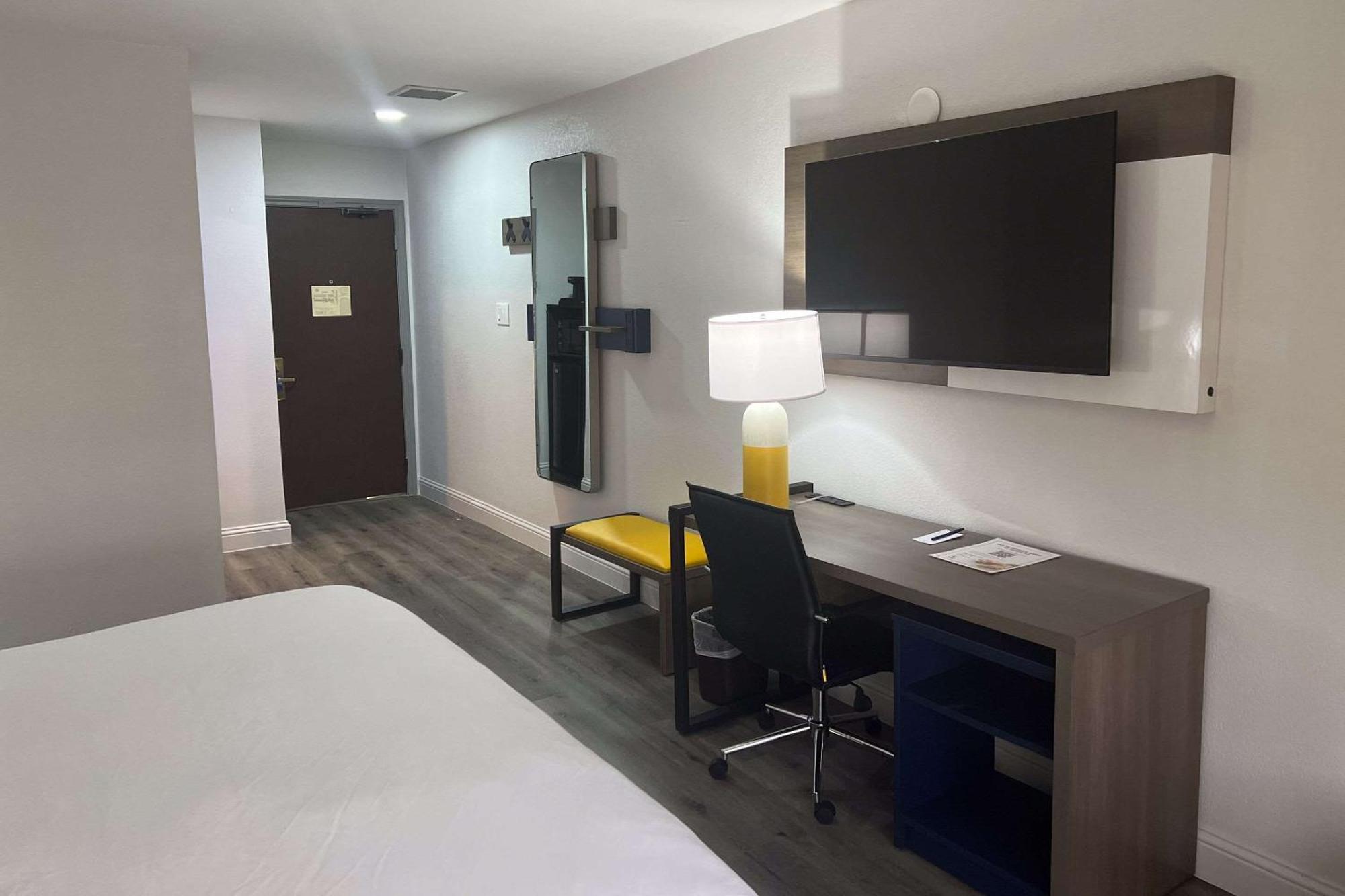 Comfort Inn & Suites Houston West-Katy Εξωτερικό φωτογραφία